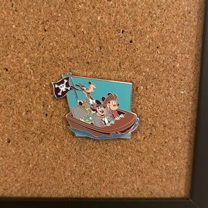 Mickey, Minnie, Donald and Goofy Pirates of the Caribbean Pin